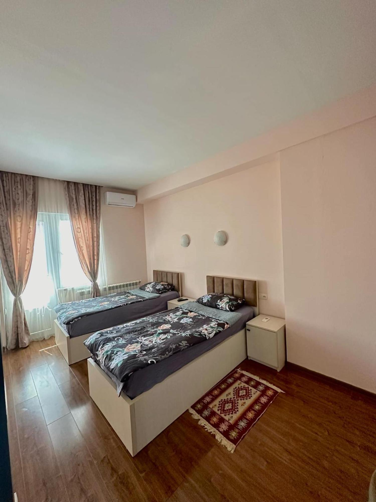 Cozy & Sweet Home Tbilisi Exterior foto